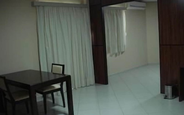 Flamboyant Suite Hotel