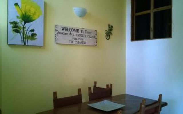 La Casa Vieja Hostel
