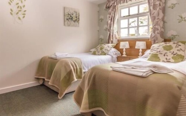 Greyhound Inn Wigginton