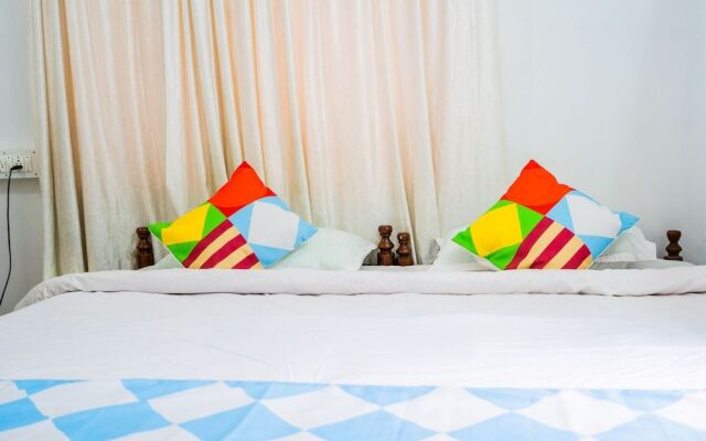 OYO 14757 Home Charming 2BHK Kundanoor