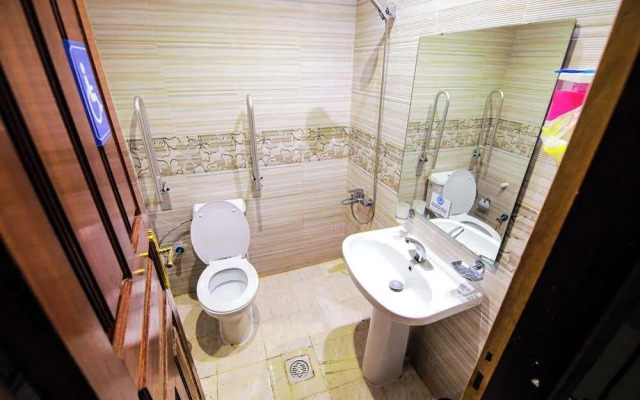 Aayan Gulf Hotel