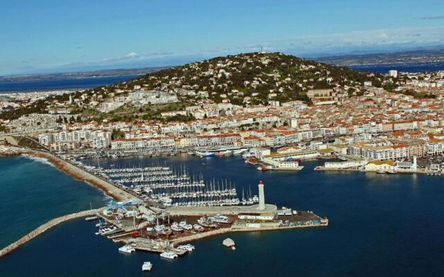 Appartement Sète, 2 pièces, 6 personnes - FR-1-338-401