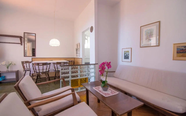 Villa Garina 1