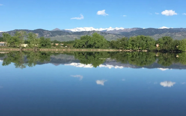 Boulder Twin Lakes Inn