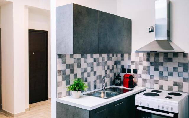 Volos Suites Center