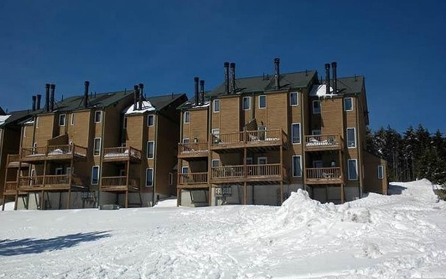 2 Br: Powderidge 80