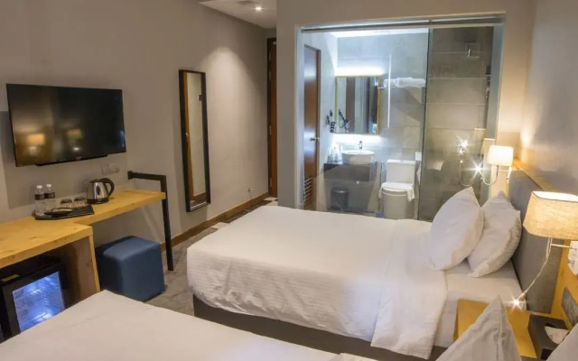 Redpine Boutique Hotel