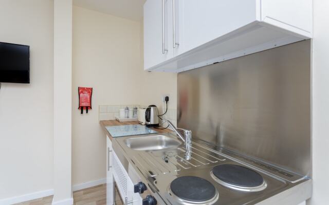 Blackberry - Stylish Self-contained Flats in Soton City Centre