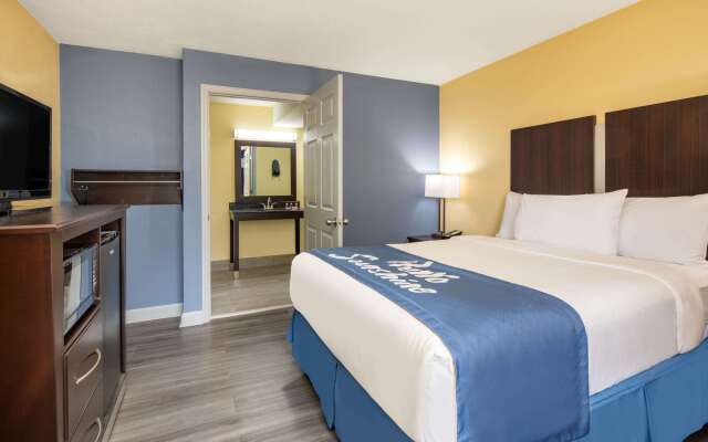 Days Inn by Wyndham Muscle Shoals Florence