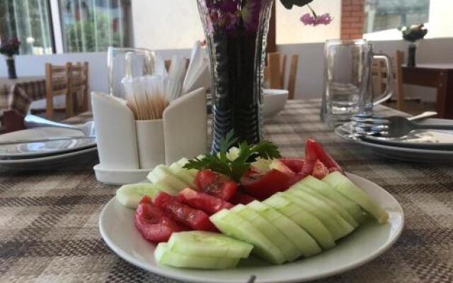 Ureki Residence Hotel