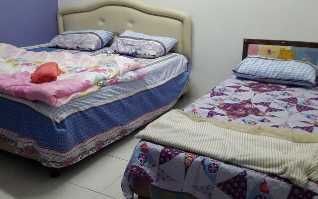 BlueBird Homestay Bangi