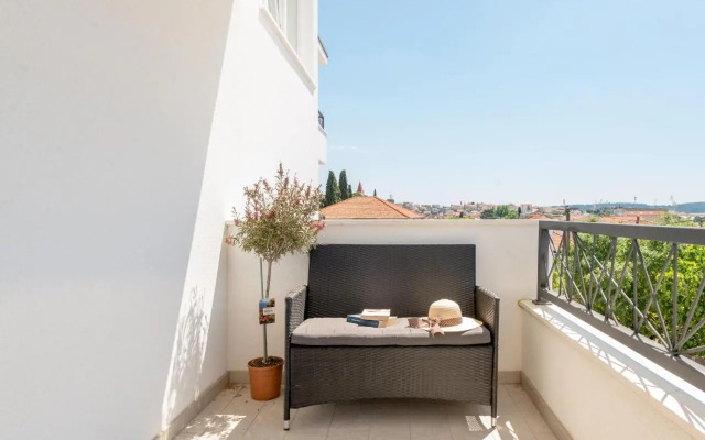 Magnolia 4* luxury apartment in town center