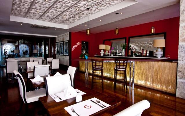 S Hotel Kingston