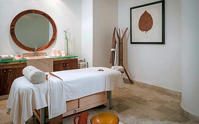 Mayan Palace Acapulco Golf