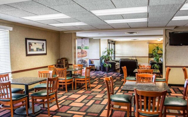 Quality Inn & Suites CVG Airport