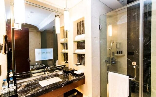 Jinji Lake Grand Hotel