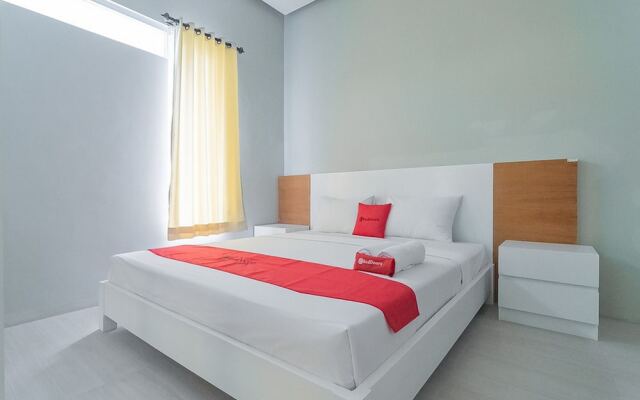 RedDoorz Resort Syariah @ Idelansia Homestay Ciater