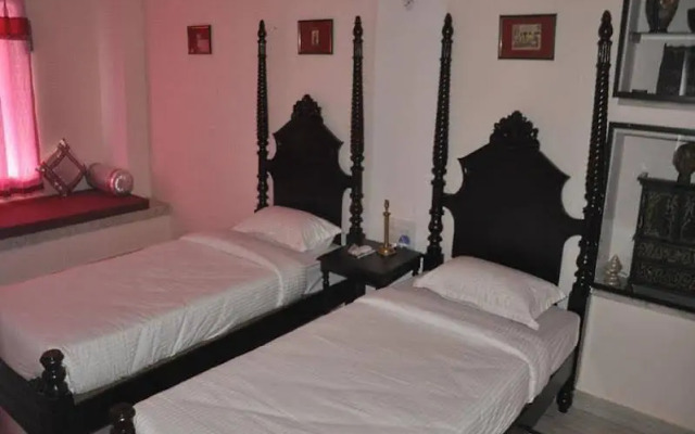 Castle Khandela