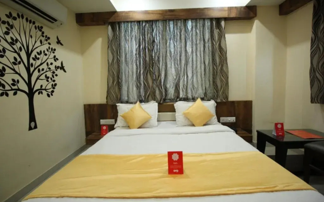 OYO 5330 Hotel Green Apple