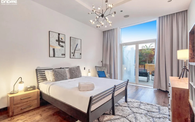 3B-Tiaraaquamarine-505 By Bnbmehomes