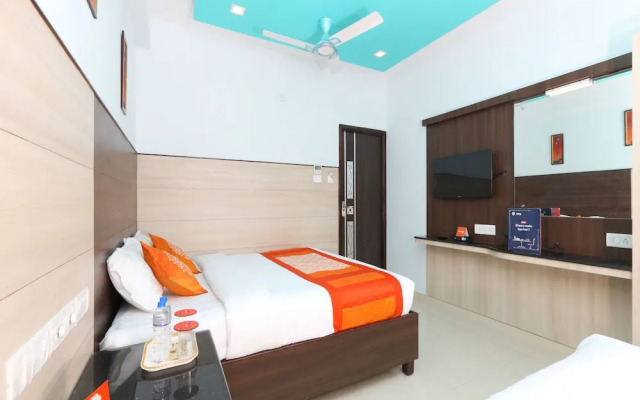 OYO 15857 Saibala Budget Hotel