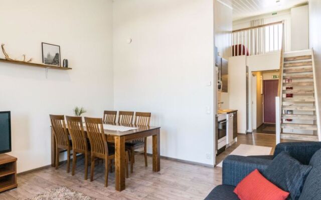 Skivillas 61 ukkohalla (b4)