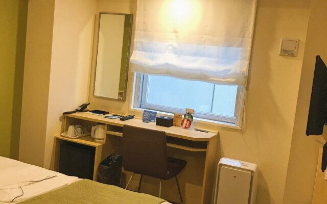 Отель Smile Hotel Shinagawasengakujiekimae