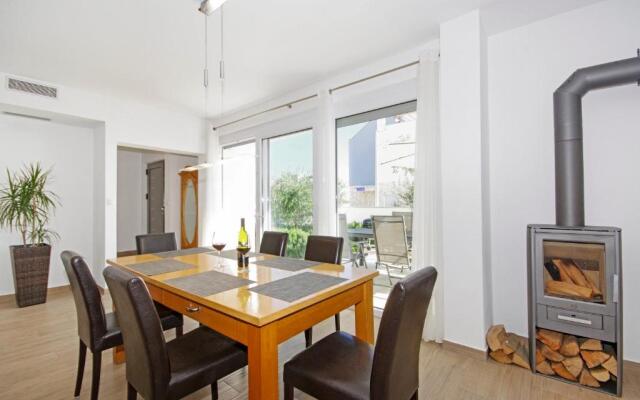 Apartment Laura