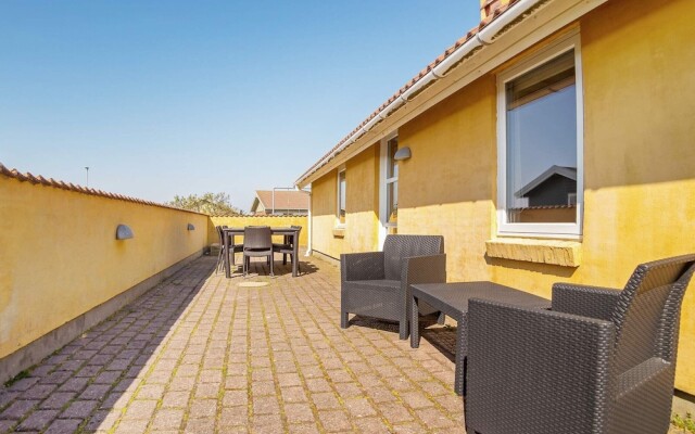 10 Person Holiday Home in Thisted