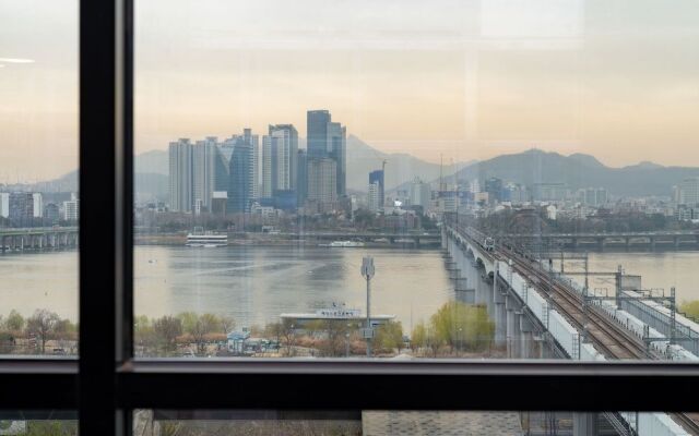 Upflo House Dangsan - All you can enjoy