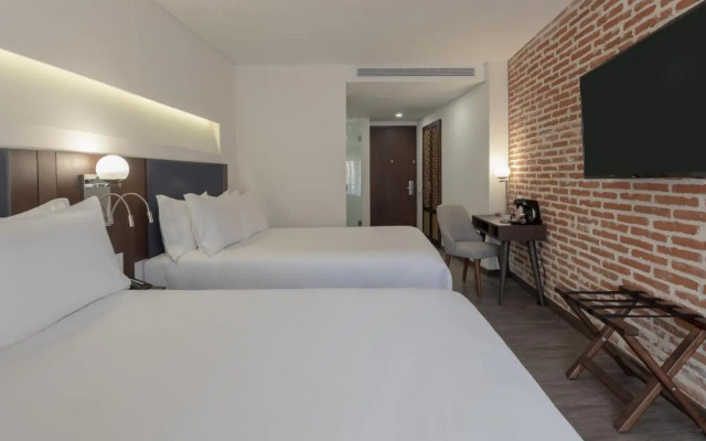 Hotel Santa Catalina By OxoHotel