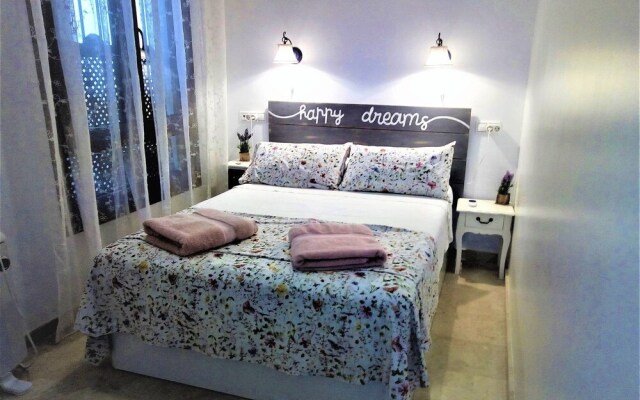 Elegant Accommodation In Old Helmet