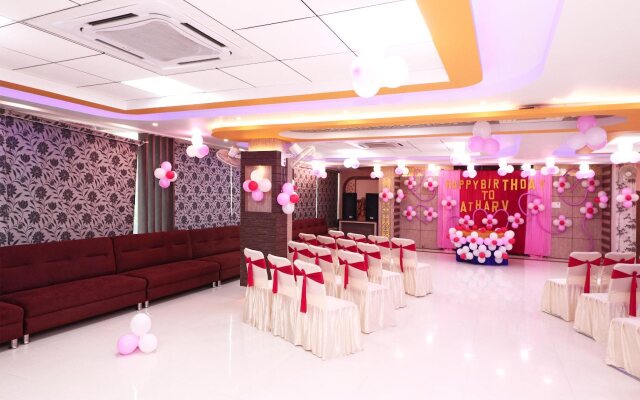 Hotel Sapphire Inn By OYO Rooms