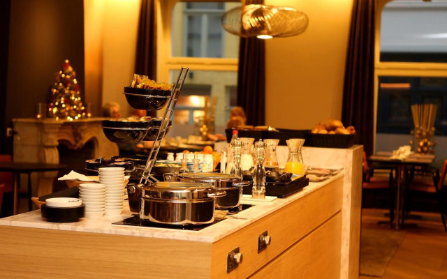 Hotel Acacia