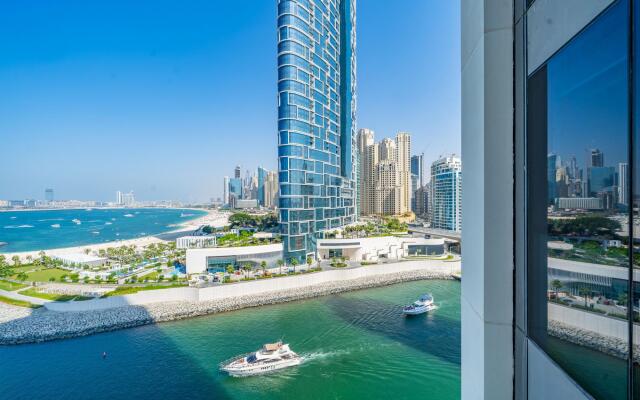 Dubai Marina - 52/42 1003