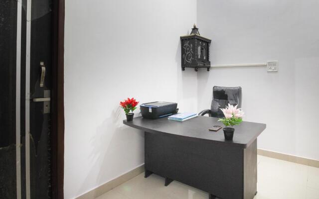 Green Valley by OYO Rooms