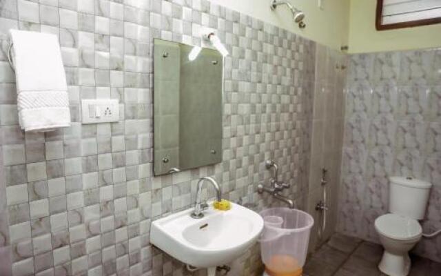 FabHotel ANS Cyber Castle HiTech City