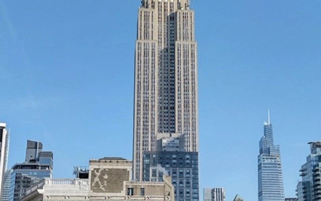 Broadway Plaza Hotel