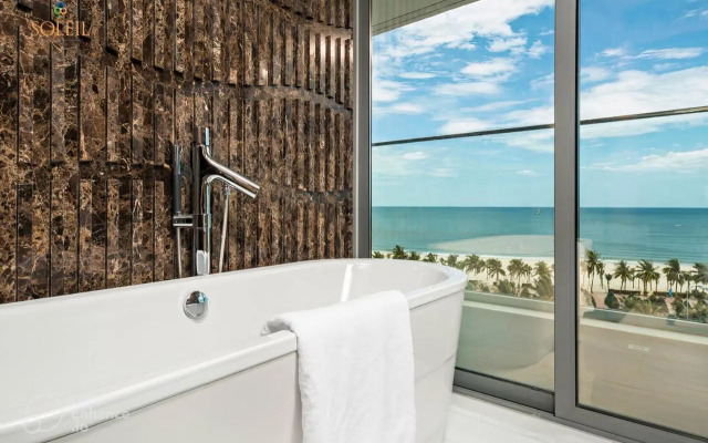 Wyndham Soleil Danang