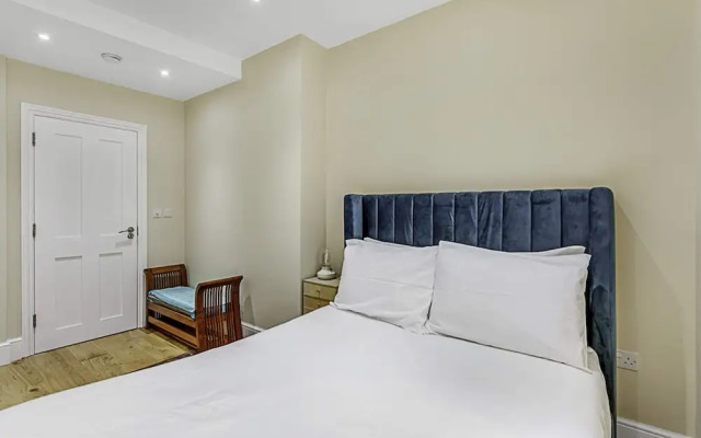 Beautiful Abode in Kensington Olympia