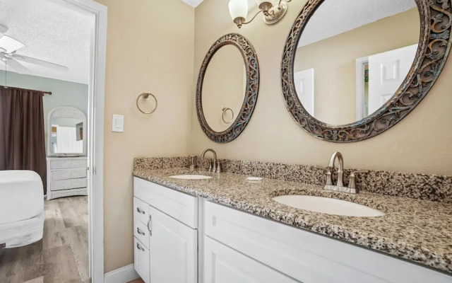 Sailfish Townhomes by Panhandle Getaways