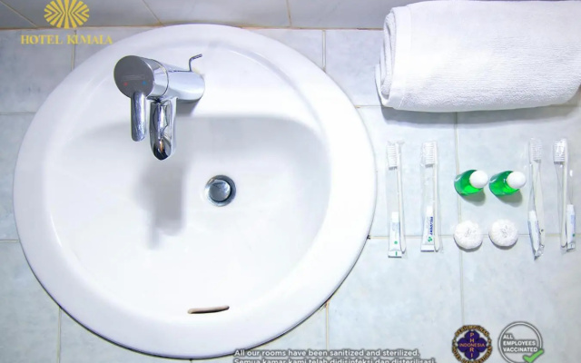 Kumala Hotel – Bathroom – Bandung