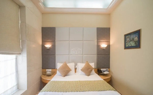 Regent Hotel
