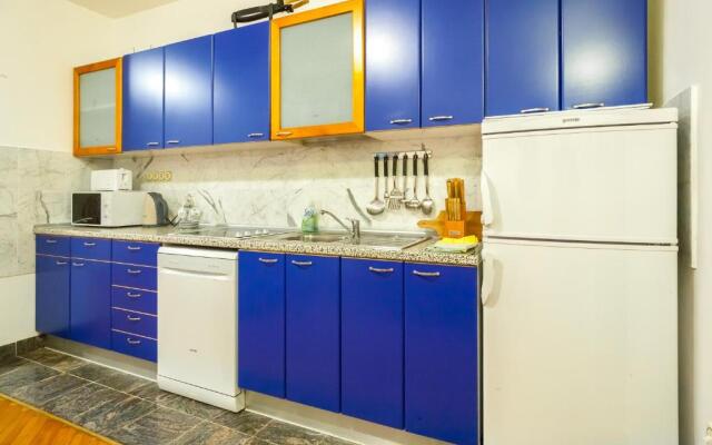 Villa & Apartments Perasto