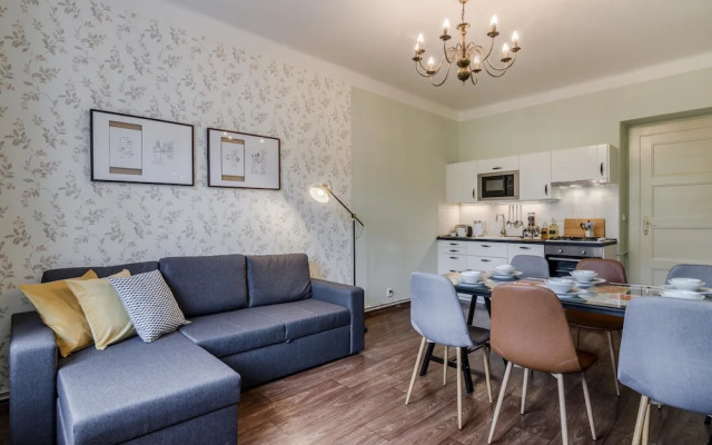 Apartments With Sunny Garden Prague