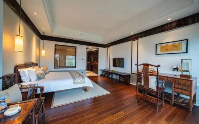Yunfu Xinxing Chanquan Resort Hotel