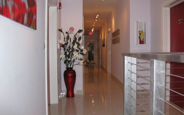 M Hotel