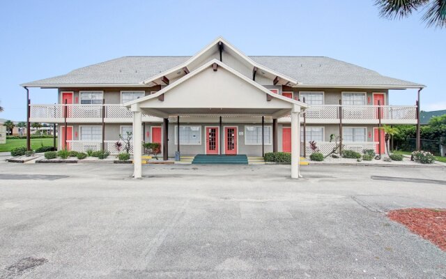 The Palmer Inn & Tennis Club