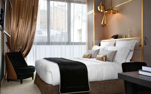 Niepce Paris Hotel, Curio Collection by Hilton