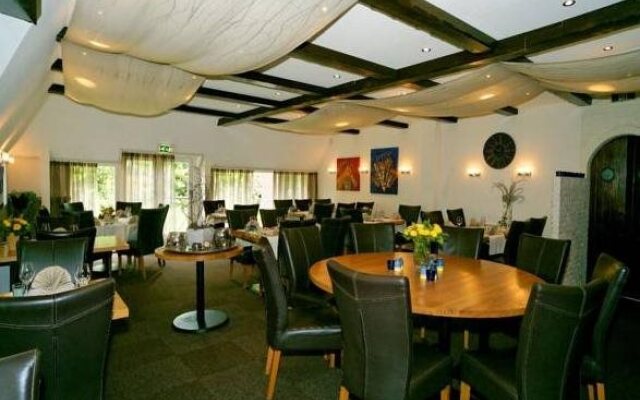 Hotel - Restaurant - Cafe- Geertien